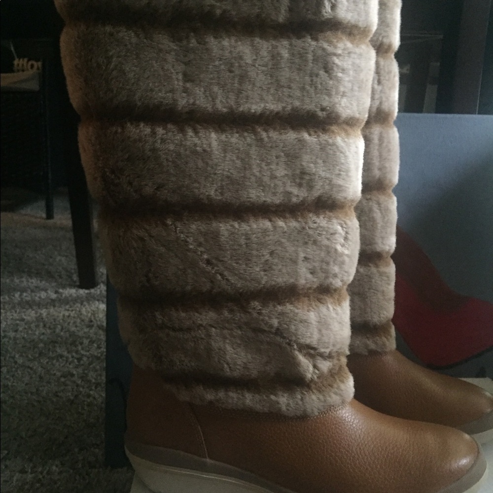 Timberland Women’s boots size 8.5